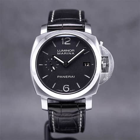 panerai 392 thickness